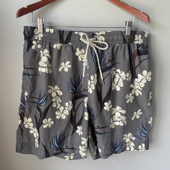 Tommy Bahama Floral Swim Trunks Mens Size Large mesh Lined - Picture 1 of 7